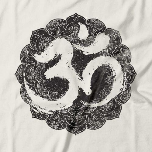 Camiseta Om
