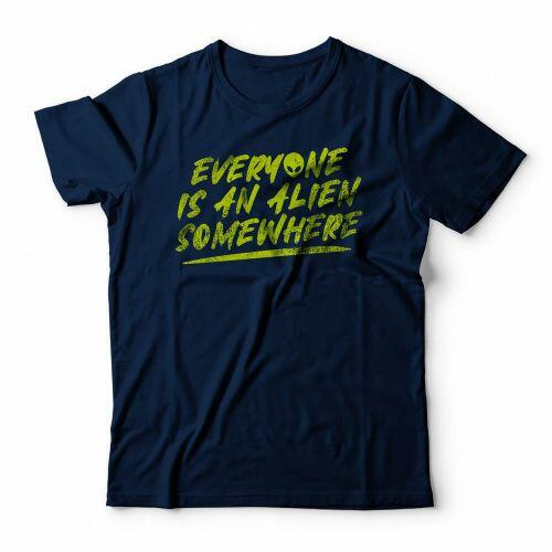 Camiseta Everyone Is An Alien