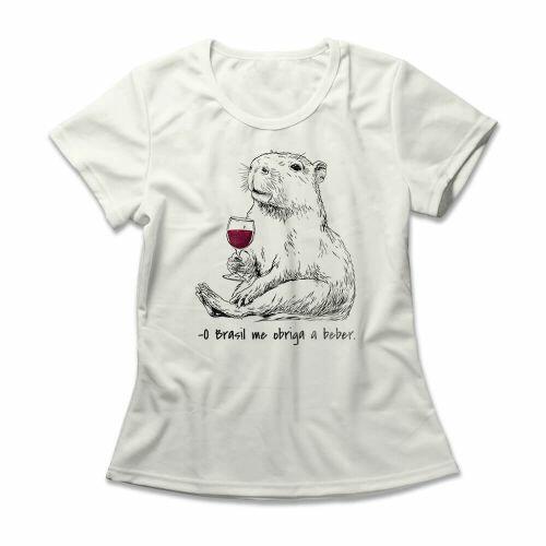 Camiseta Feminina O Brasil Me Obriga a Beber