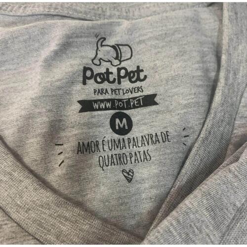 Camiseta Vira-Lata que Vira Alegria que Vira Amor