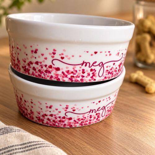 Kit Comedouro + Bebedouro de Cer�mica Personalizados Com o Nome do Pet - Cora��es Azuis ou Rosas