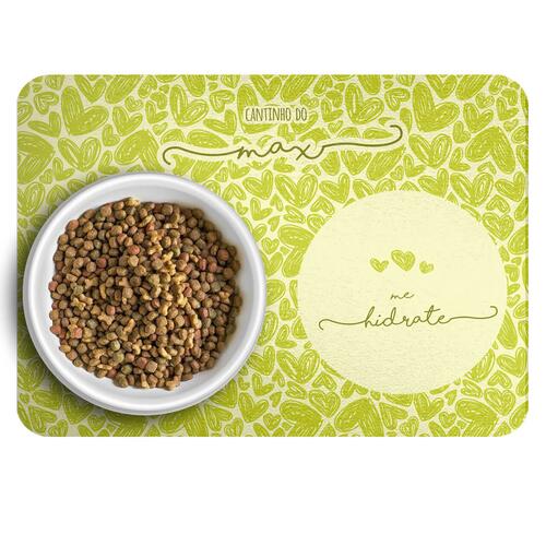 Tapete para Comedouro Personalizado Tr�s Cora��es - Verde