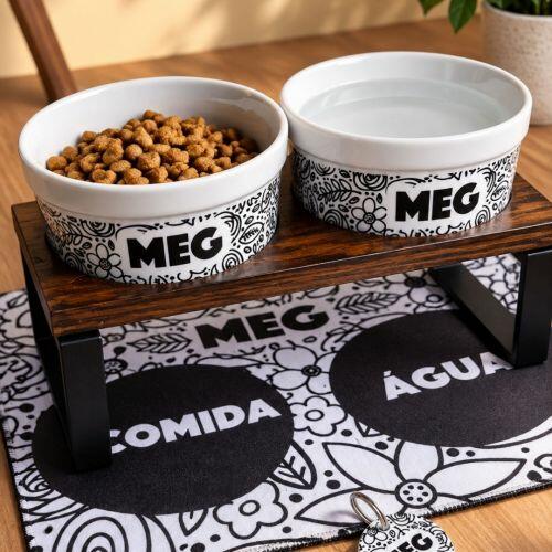 Kit Comedouro e Bebedouro de Cer�mica com Nome do Pet - Floral P&B