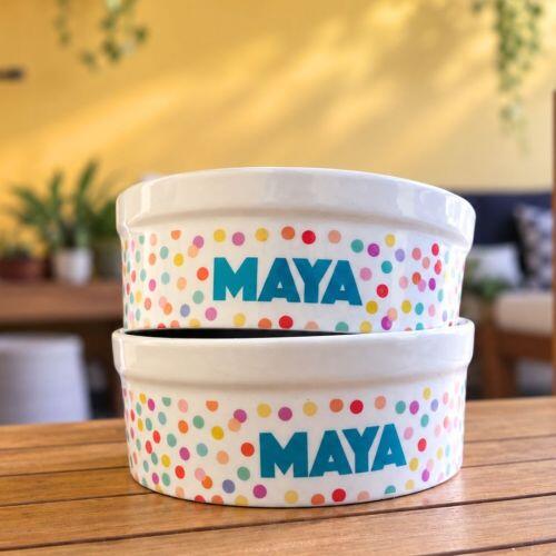 Kit Comedouro e Bebedouro de Cer�mica com Nome do Pet - Confetes