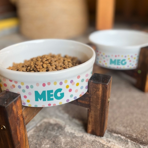Kit Comedouro e Bebedouro Personalizados + 2 Suportes Individuais - Confetes