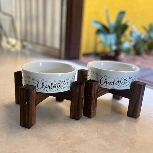 Kit Comedouro e Bebedouro Personalizados + 2 Suportes Individuais - Realeza