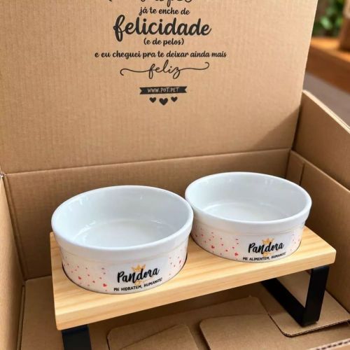 Kit 2 Tigelas Personalizadas com Suporte Duplo - Escolha a Cor - Príncipe ou Princesa
