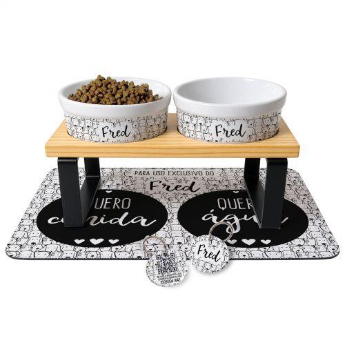 Cantinho Completo Personalizado Cachorrada - Comedouro, Bebedouro, Suporte Duplo, Tapete Antiderrapante e Plaquinha de Identifica��o