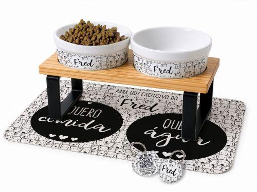 Cantinho Completo Personalizado Cachorrada - Comedouro, Bebedouro, Suporte Duplo, Tapete Antiderrapante e Plaquinha de Identifica��o