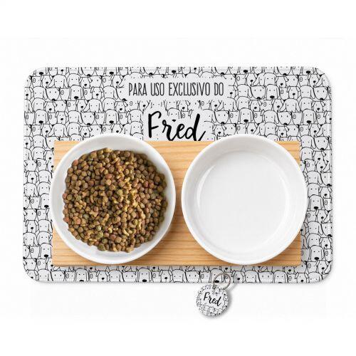 Cantinho Completo Personalizado Cachorrada - Comedouro, Bebedouro, Suporte Duplo, Tapete Antiderrapante e Plaquinha de Identificação