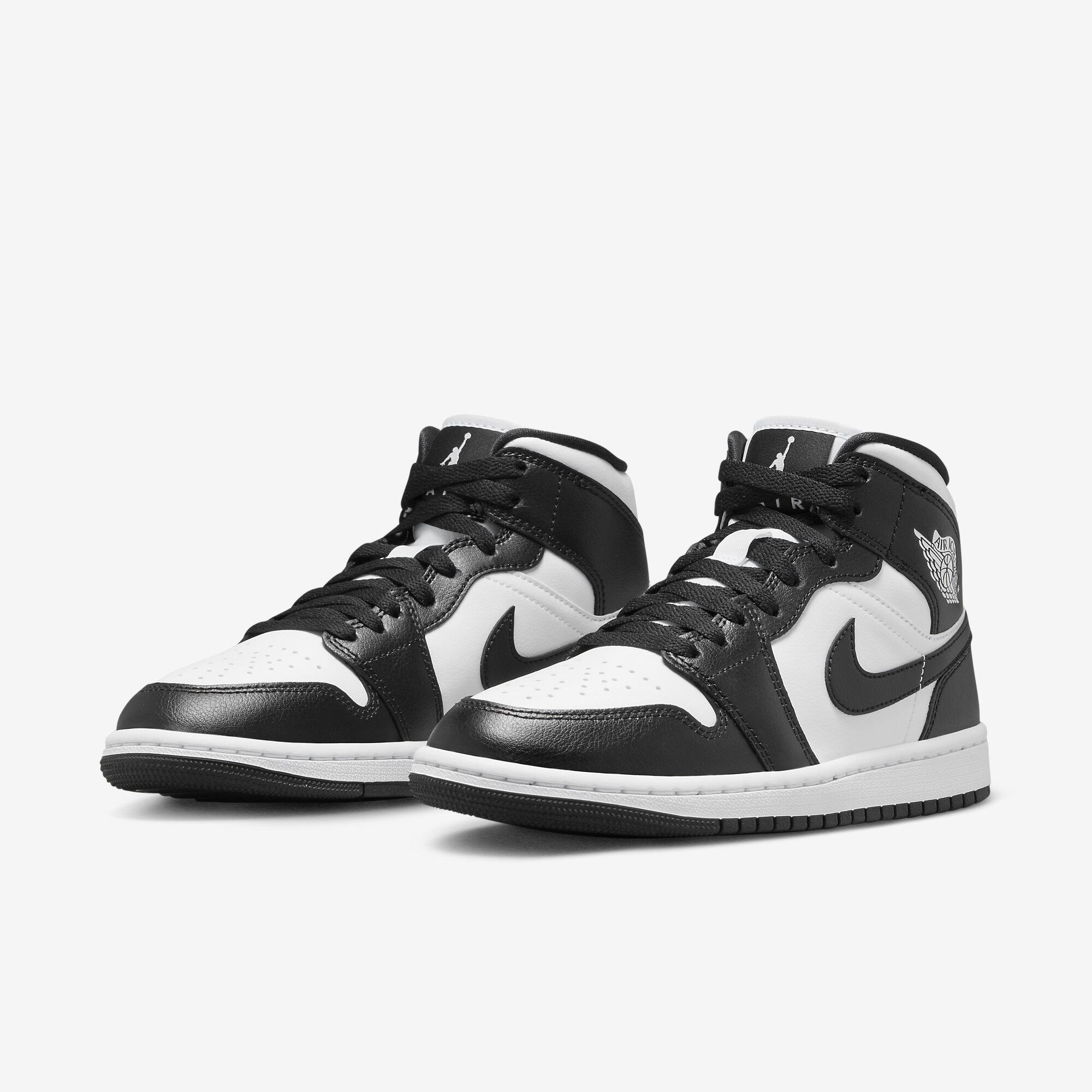 Nike Air Jordan 1 MID \