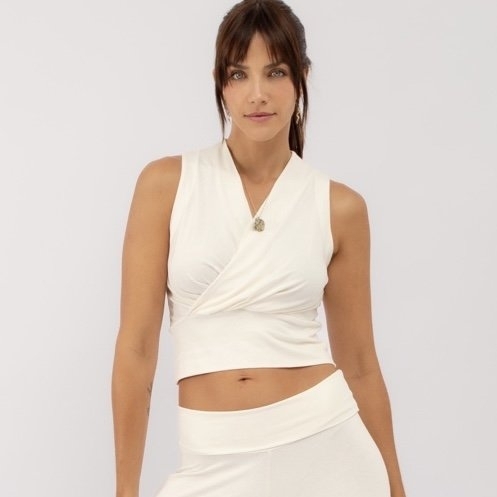 Blusa Regata Transpassada