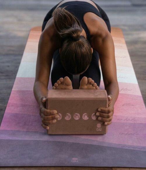 Tapete de Yoga Aveludado + Bolsa Porta Mat