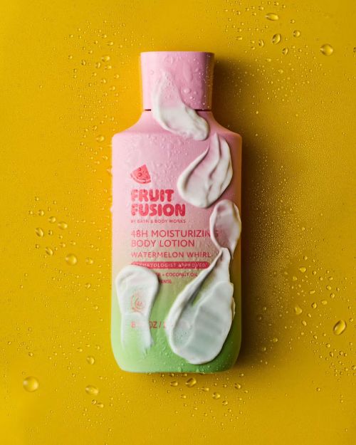 BATH BODY WORKS - WATERMELON WHIRL BODY LOTION