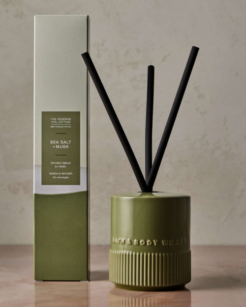 BATH & BODY WORKS- GREEN REED VESSEL