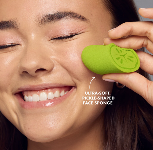 E.L.F. DILL-ICIOUS- BRINY BLENDER MAKEUP SPONGE
