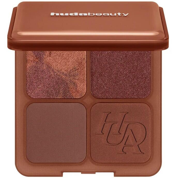 HUDA BEAUTY - BRONZE FILTER BRONZER AND CONTOUR PALETTE