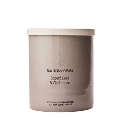 BATH & BODY WORKS - SNOWFLAKES & CASHMERE CANDLE 227G