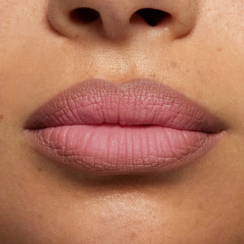 KYLIE COSMETICS - WINTER KISSED MATTE LIP KIT