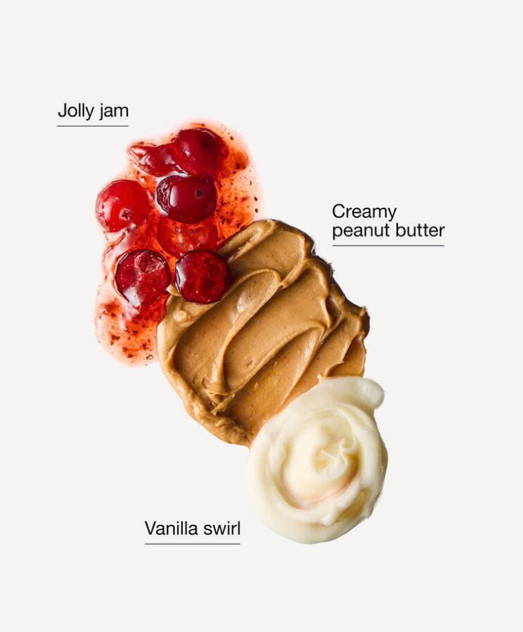 BATH & BODY WORKS - PEANUT BUTTER & JOLLY CANDLE 227G
