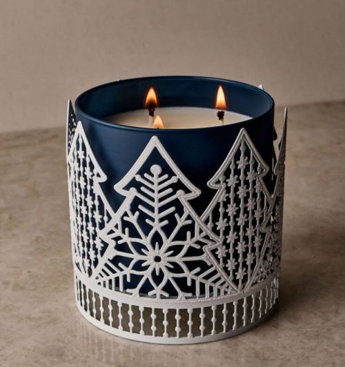 BATH & BODY WORKS - SNOWY FOREST 3-WICK CANDLE HOLDER