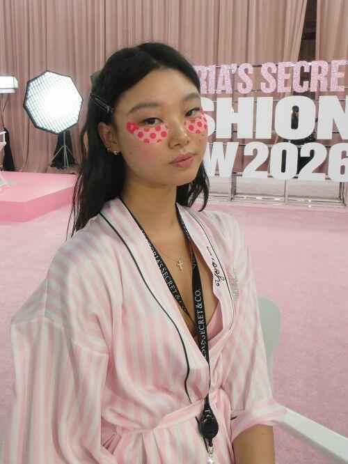PINK x PATCHOLOGY - UNDER EYE PATCHES PINK