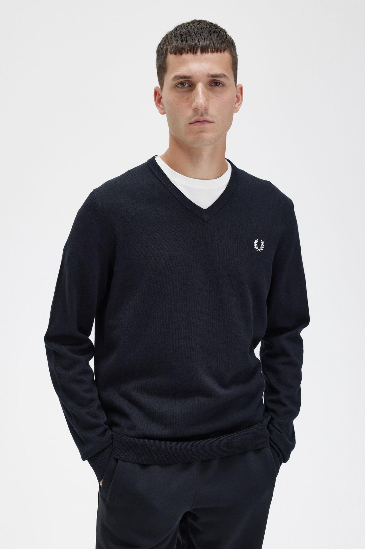 Jumper Classico Decote V Fred Perry | Marca Homem - R$708,00