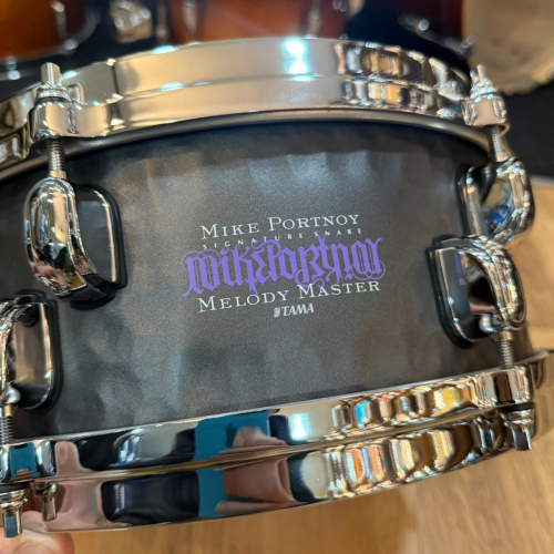 Comprar Caixa Tama Signature Mike Portnoy 12x5 Steel Hammered - R