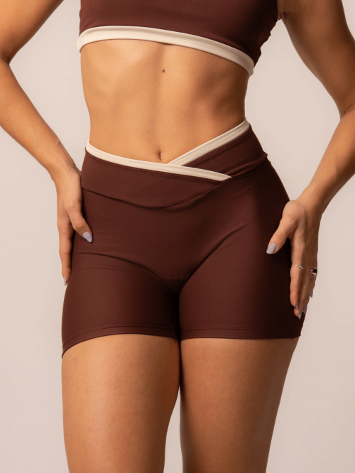 Comprar Short Cross Coffee - a partir de R$151,90