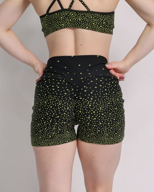 Short Empina Degradê Estrelas Amarelo