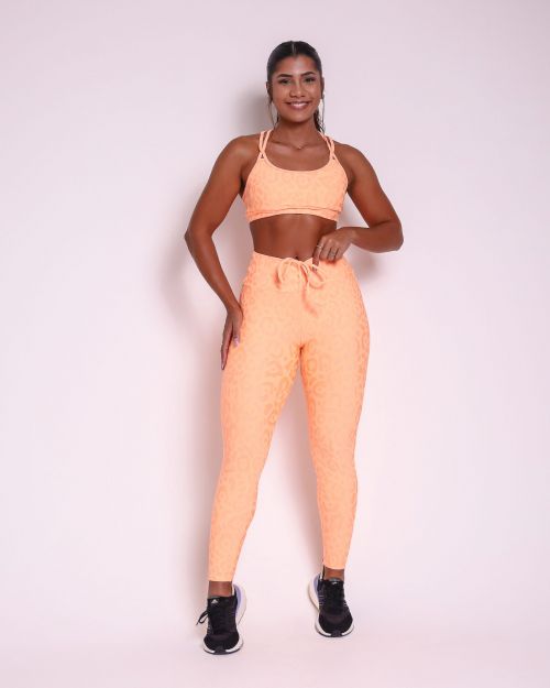Conjunto Cal�a Legging Empina New On�a Fit + Top Lu