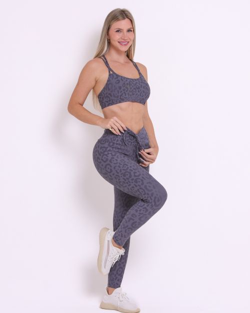 Conjunto Cal�a Legging Empina New On�a Fit + Top Lu