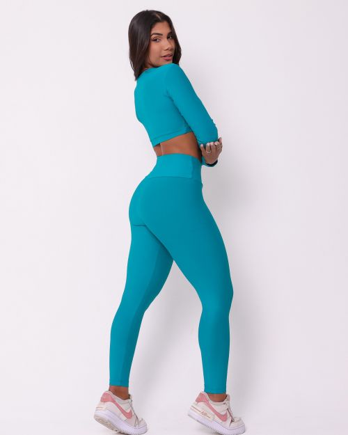 Conjunto Cal�a Legging B�sica Light + Top Maria