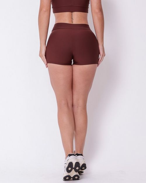 Short Chloe