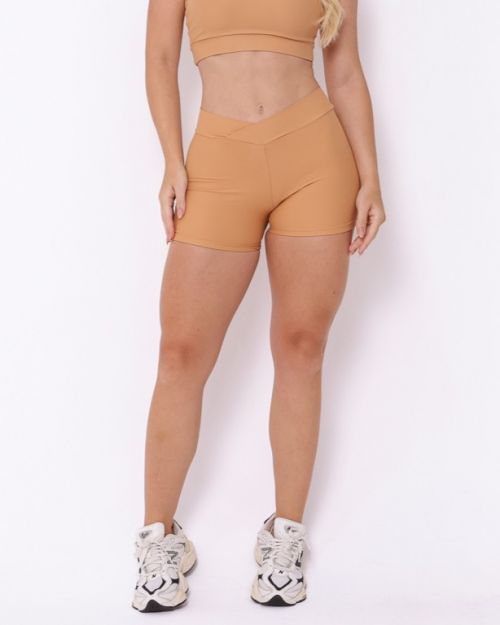 Short Chloe