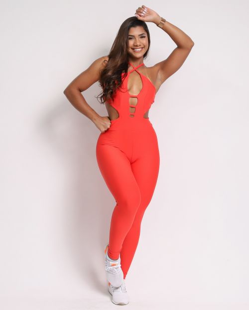 Macacão Empina Decotado Light