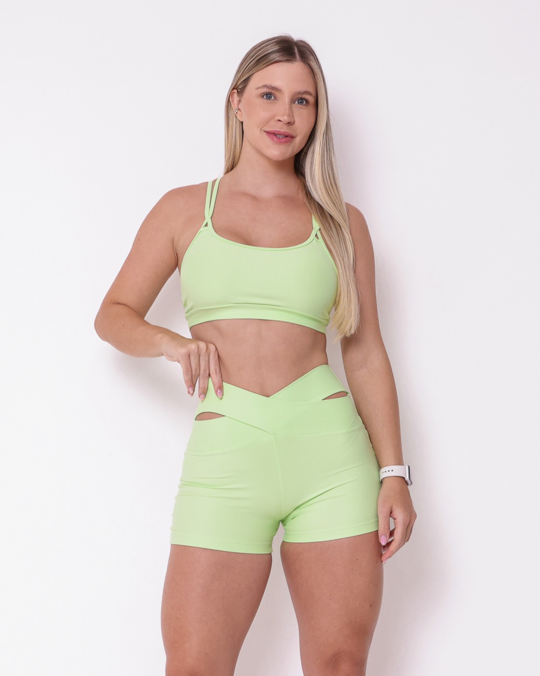 Conjunto Short Básico Cós Cruzado Light + Top Lu