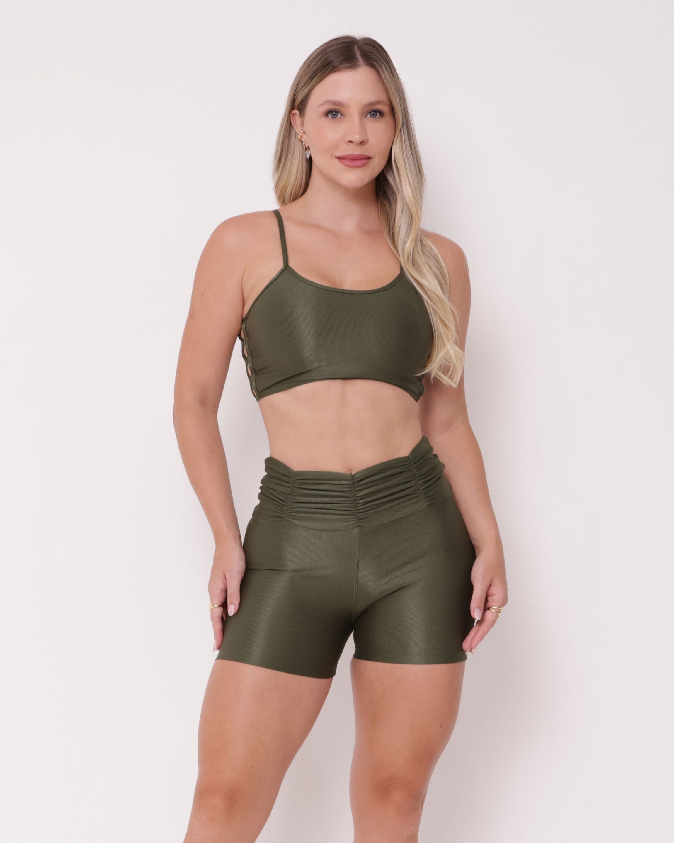 Conjunto Short Básico Cós Franzido Compressão + Top Marta