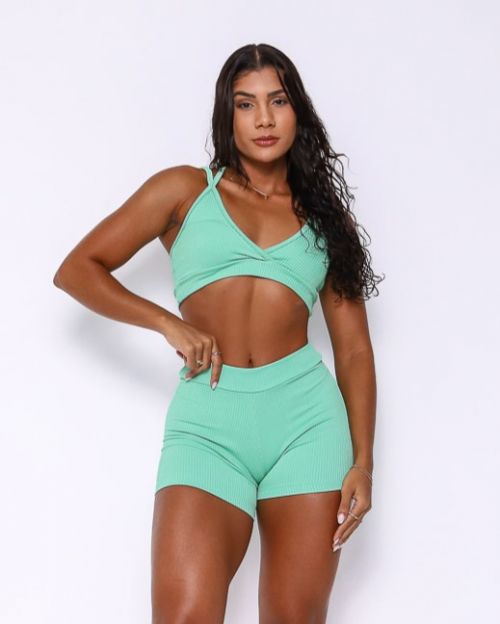 Conjunto Short Básico Cós Fino Valência + Top Vivi