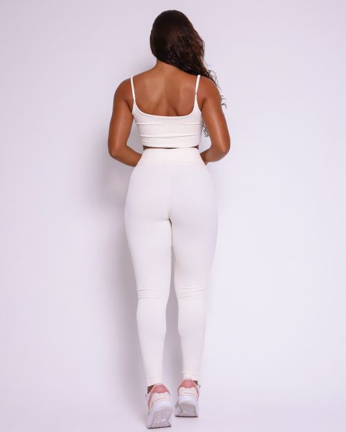 Conjunto Calça Básica Valência + Top Bruna