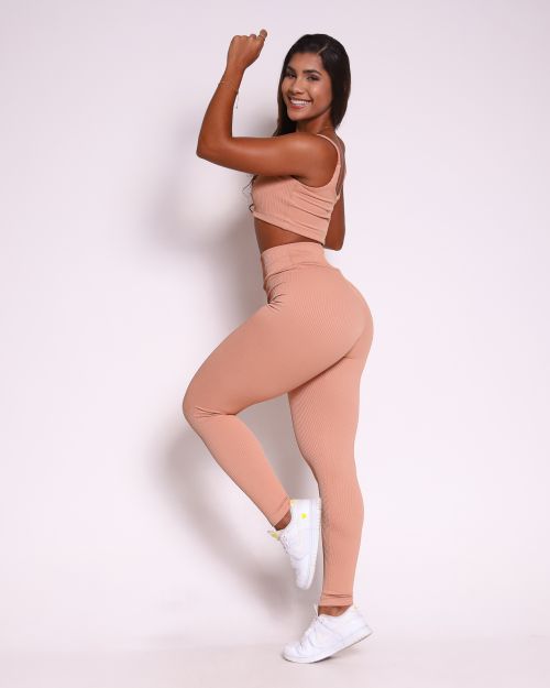 Conjunto Calça Básica Valência + Top Bruna