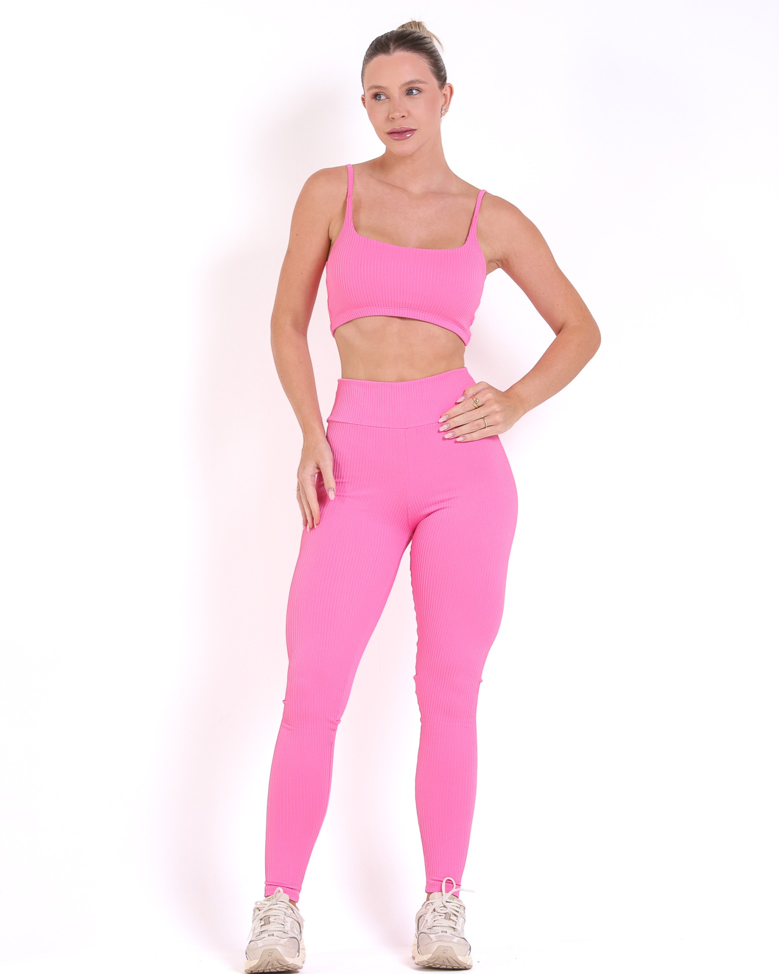 Conjunto Calça Básica Valência + Top Bruna