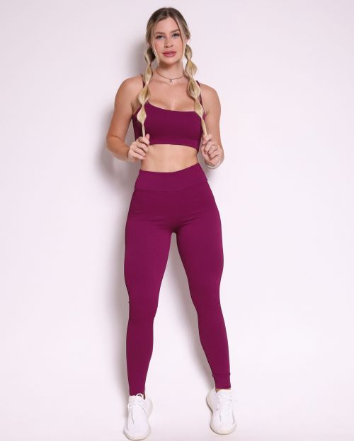Conjunto Calça Básica Valência + Top Bruna