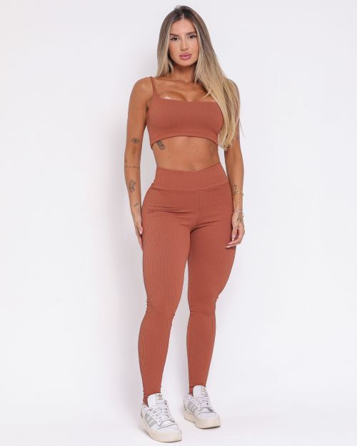 Conjunto Calça Básica Valência + Top Bruna