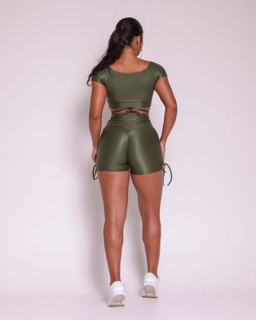 Conjunto Short Empina Cross Compressão + Top Manguinha