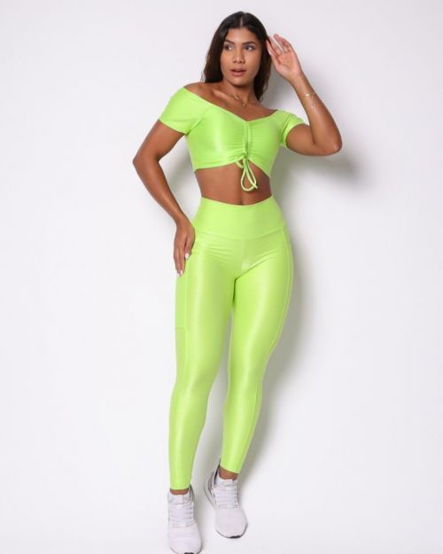 Conjunto Calça Legging Básica Bolso Compressão + Top Manguinha