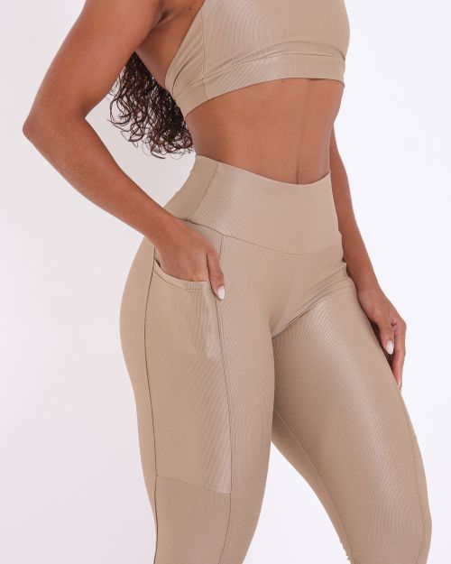 Conjunto Calça Básica Bolso Compressão + Top Jhully
