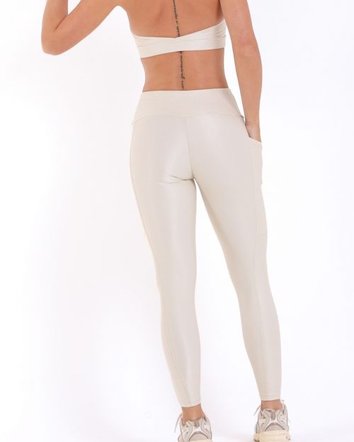 Calça Legging Básica Bolso Compressão