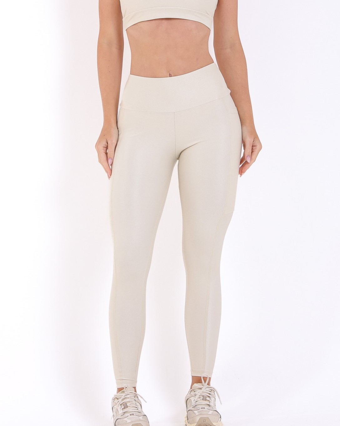 Calça Legging Básica Bolso Compressão