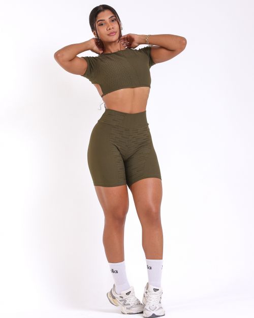Conjunto Short Bermuda Jacquard Comfy + Top Cleo